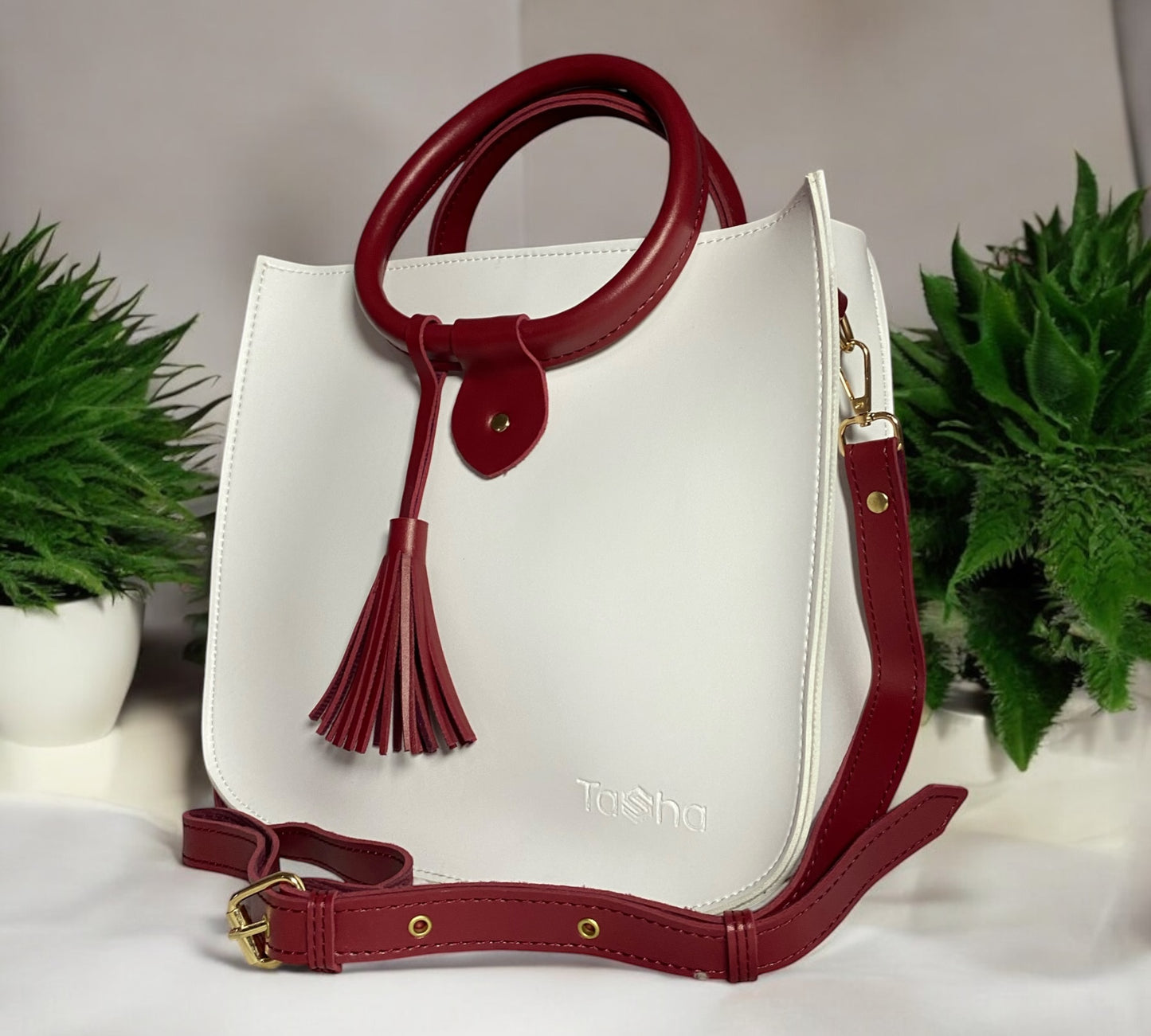 ICONIC Hand Bag (White)
